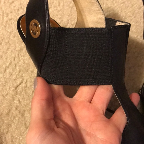 Michael Kors black sandals - Picture 2 of 6